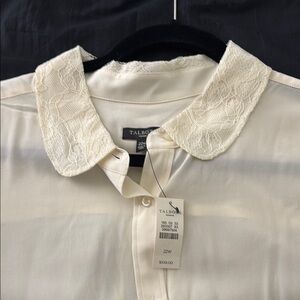 Talbots Woman 22w Ivory Blouse with Lace Collar 100% silk